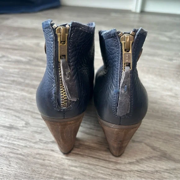 Navy Leather Ankle Boots with back zip size 40 - Picture 3 of 9